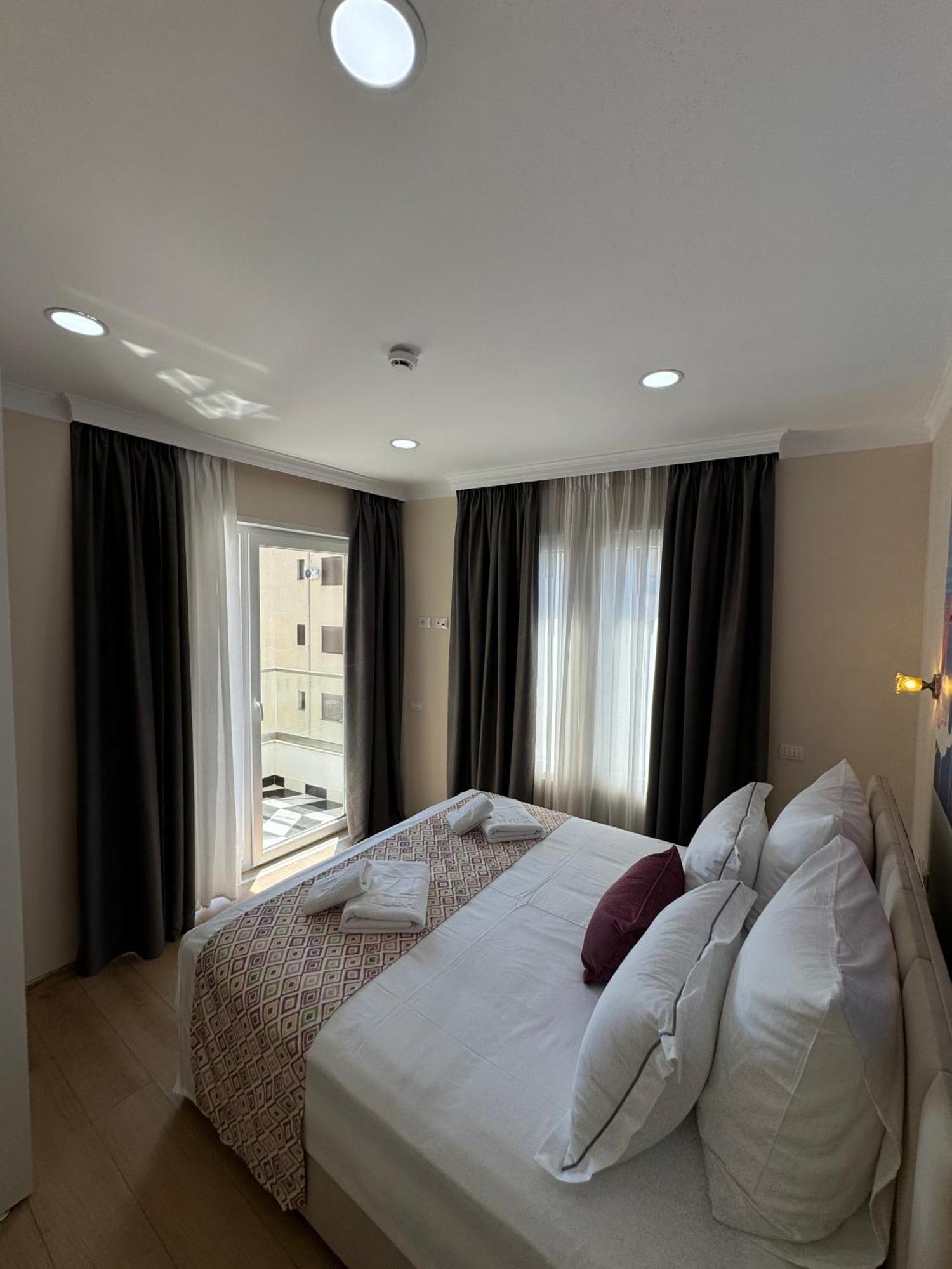 Hotel Britania Vlorë Quarto foto