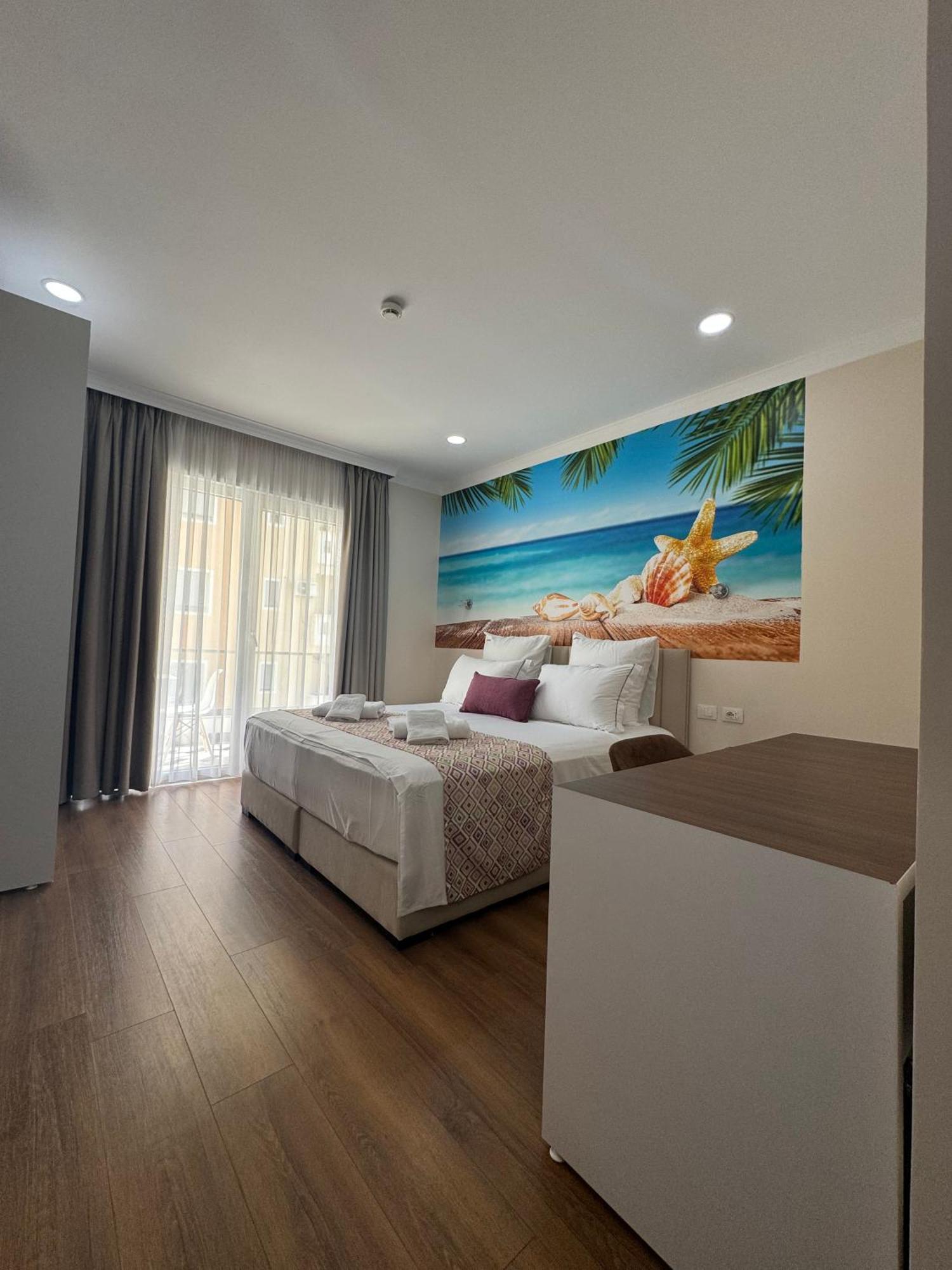Hotel Britania Vlorë Quarto foto